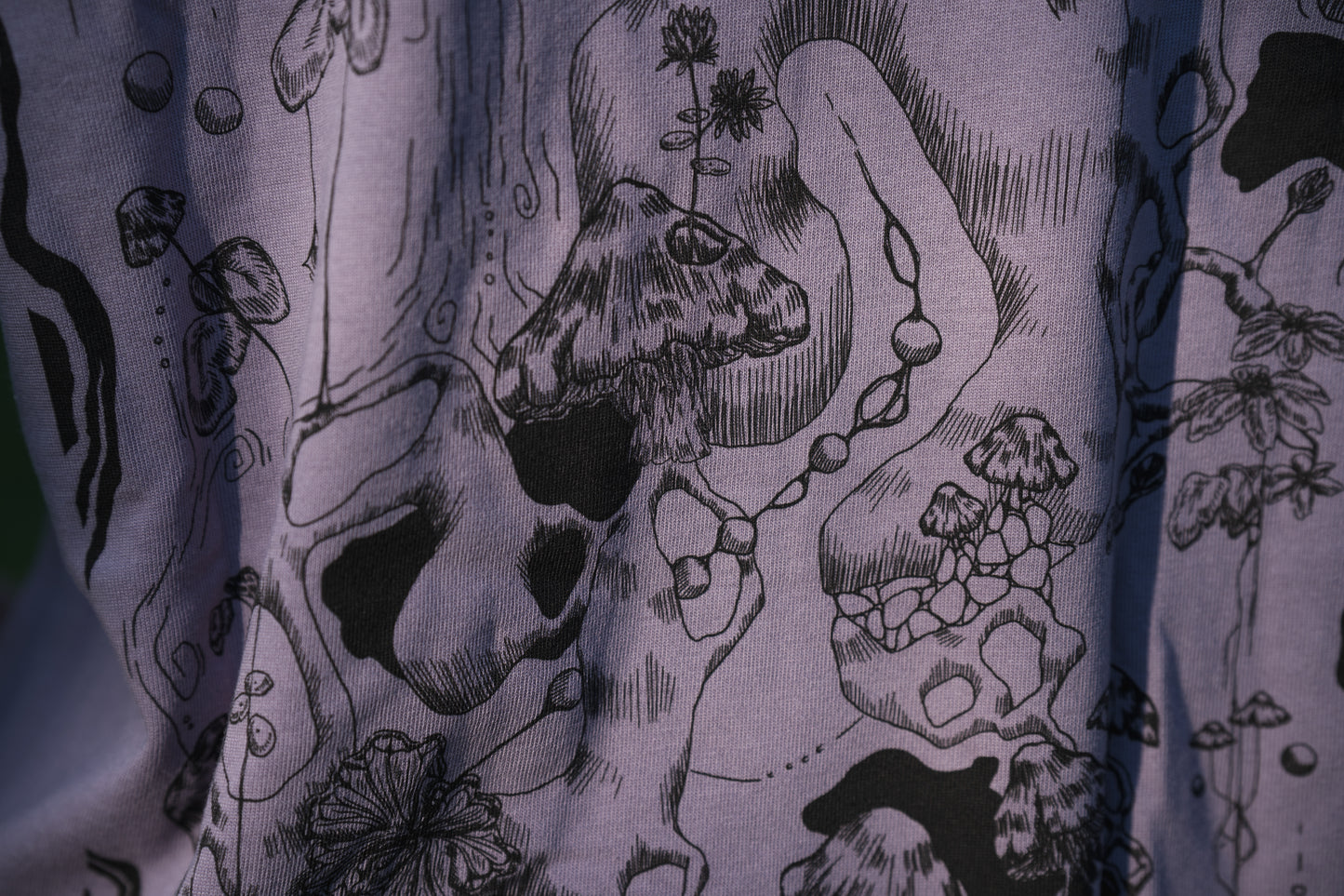 C O S M O S  Tee